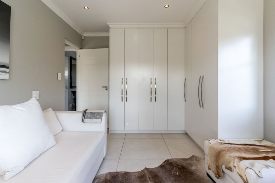 3 Bedroom Property for Sale in Constantia Western Cape